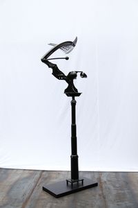 Figur schwarzer Adler aus Metall f&uuml;r den Innenbereich in Leipzig